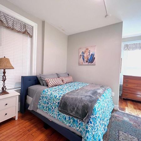 G5 King Bed Central Location Museums Free Parking Richmond Bagian luar foto
