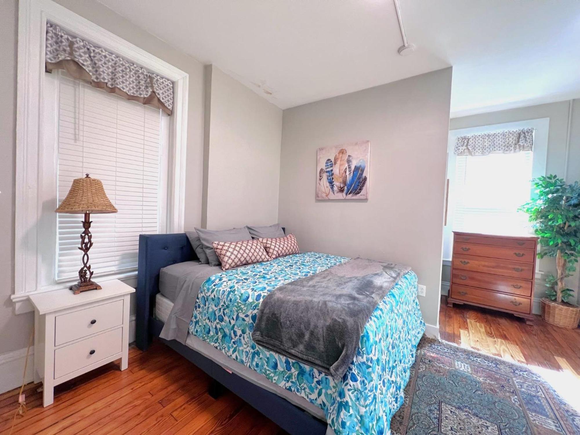 G5 King Bed Central Location Museums Free Parking Richmond Bagian luar foto